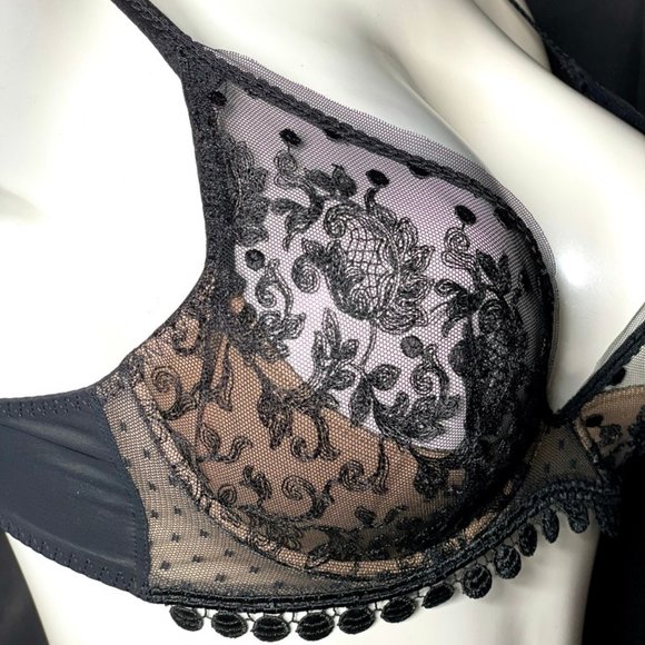 MAISON HALF-MOON TRIANGLE BRA - Picture 2 of 8